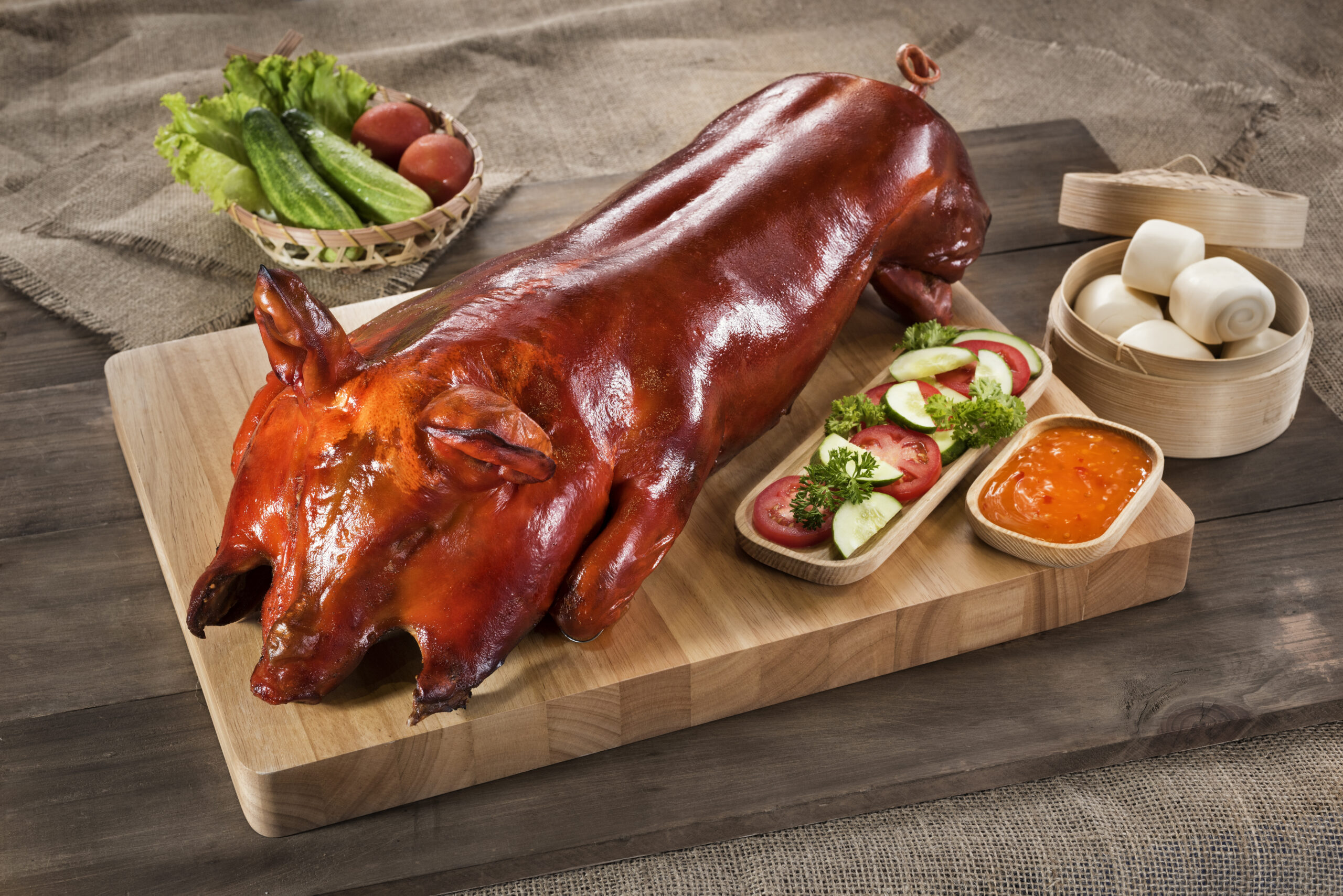 Heo quay | Heo quay giòn rụm da vàng ươm thơm nức mũi