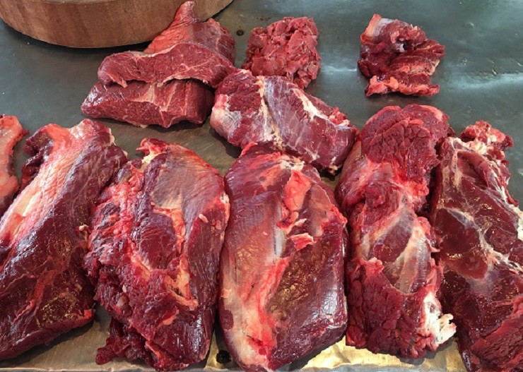 Thịt bò có màu này, có cho không cũng không lấy