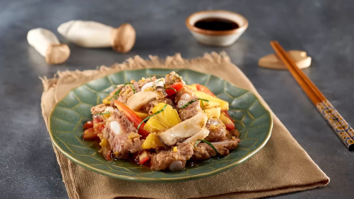 Cách làm sườn sụn heo xào chua ngọt giòn rụm, thơm ngon bắt vị