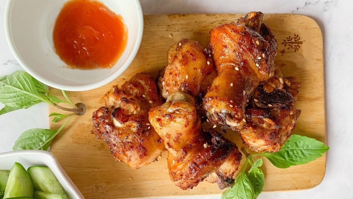 Cách làm đùi gà nướng cay bằng nồi chiên không dầu thơm ngon cực đơn giản