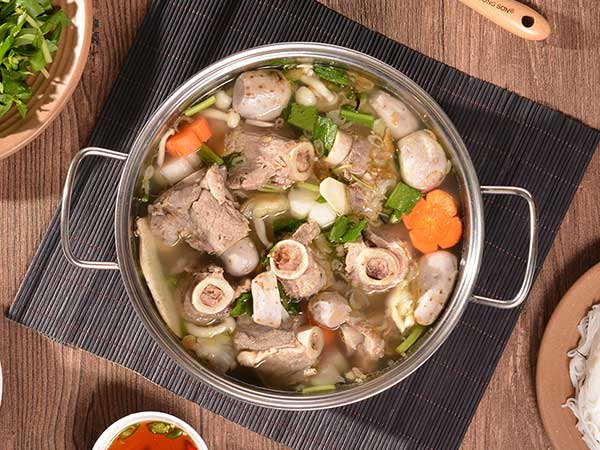 Xương ống heo làm món gì ngon, xương ống heo cần thơ, món ngon từ xương ống, xương ống heo nấu phở, xương ống heo giá sỉ.