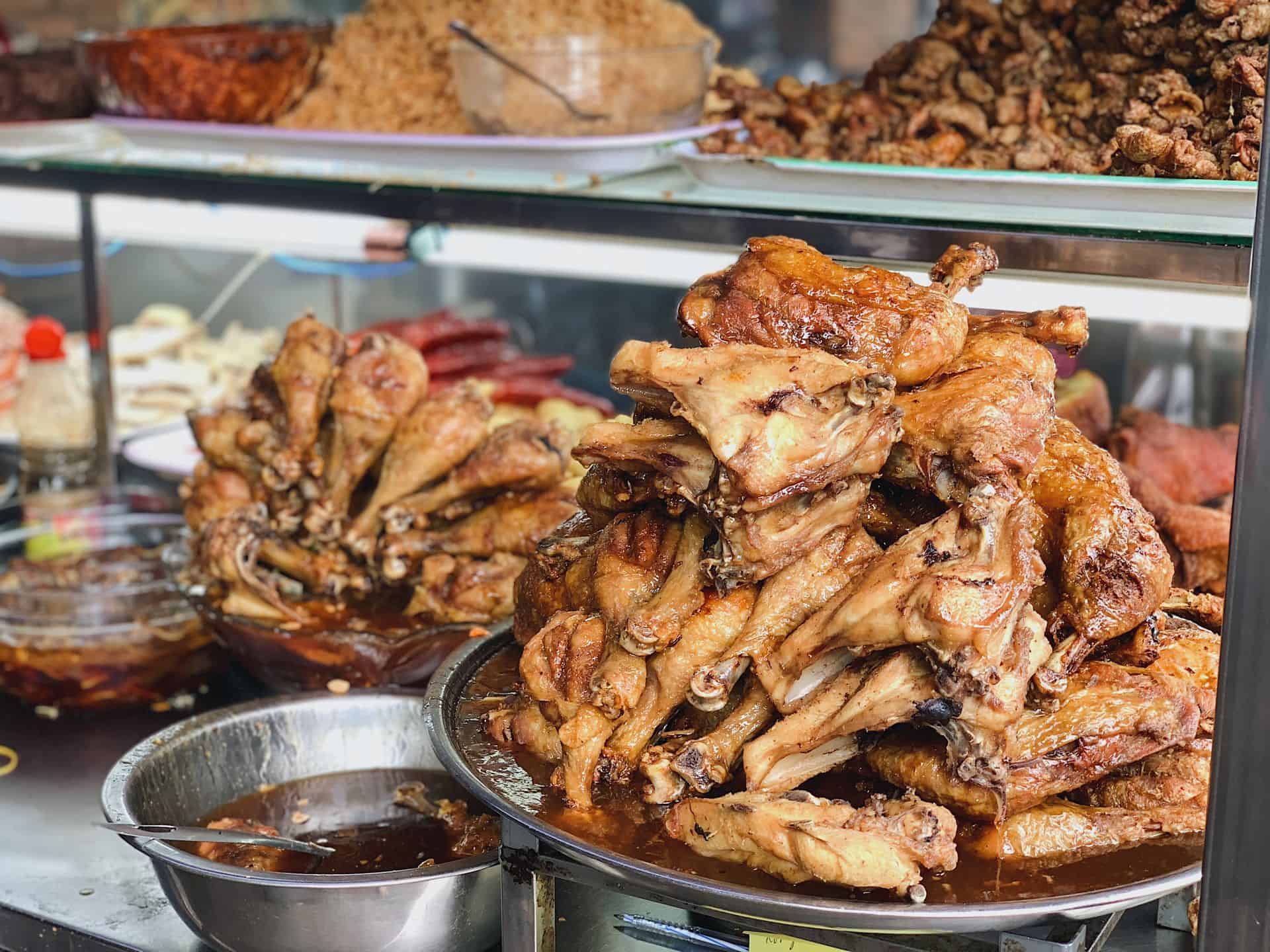 TPHCM] GHIM LẠI ĐỊA CHỈ XÔI ĐÙI GÀ CÓ DA GÀ GIÒN RỤM | Grab VN